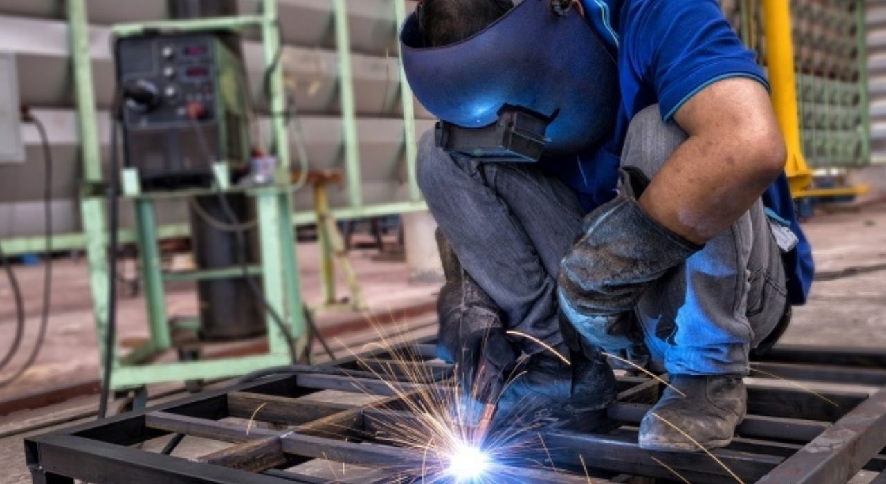Sanayi Üretim Endeksi Ocak 2025: Yıllık %1,2 Artış Kaydedildi