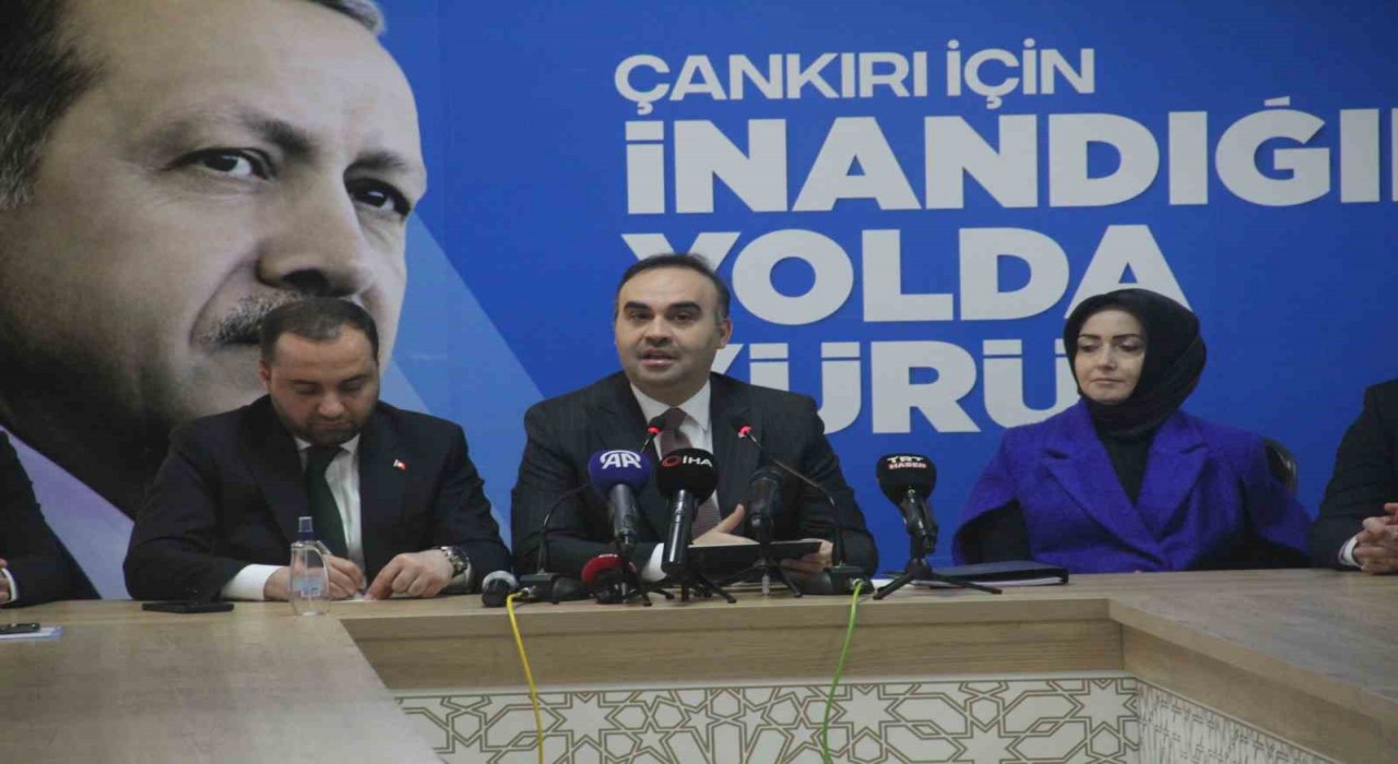 Sanayi ve Teknoloji Bakanı Kacır: 22 yıl önce İHA nedir bilmezdik, aklımıza İhlas Haber Ajansı gelirdi