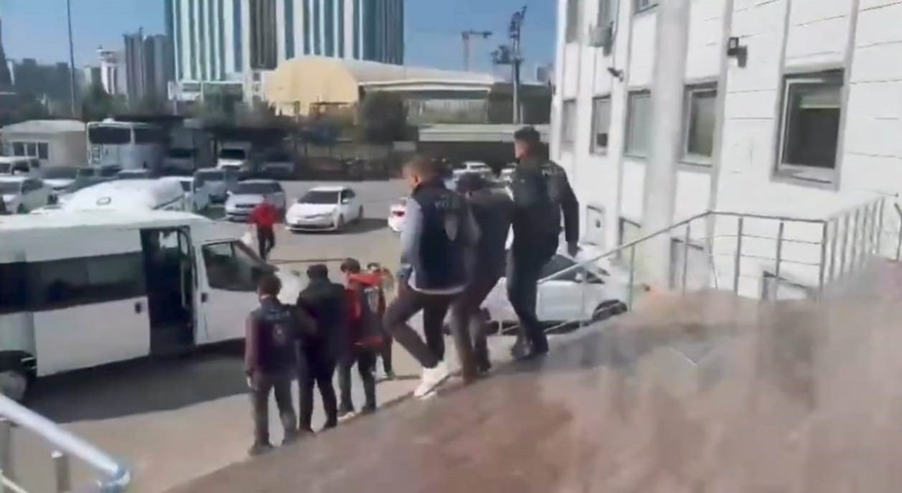 Şanlıurfa sanal dolandırıcılık şüphelileri yakalandı