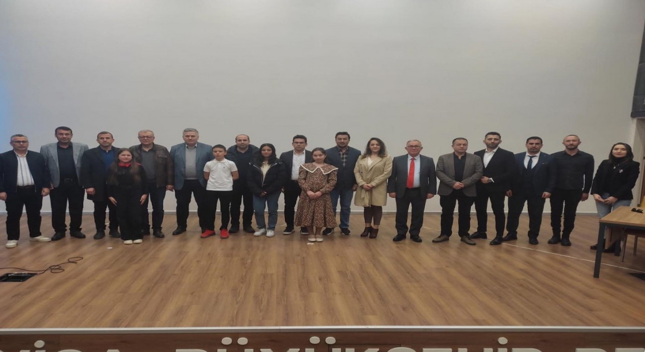 Sarıgölde Mehmet Akif Ersoy şiir okuma yarışması yapıldı