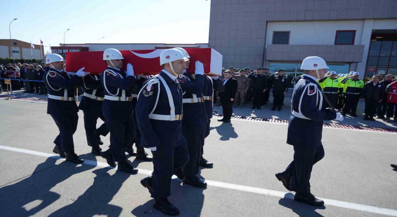 Şehit doktorun naaşı Samsunda