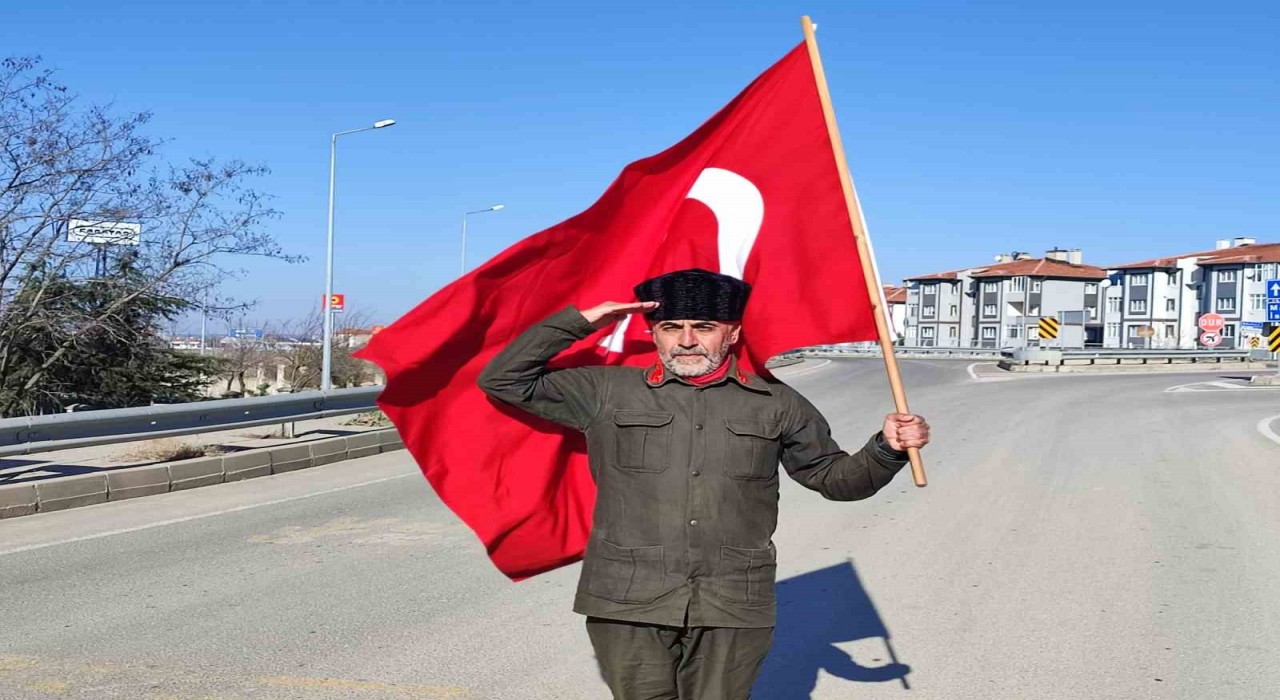Şehitler için çıktığı yürüyüşte Keşana ulaştı