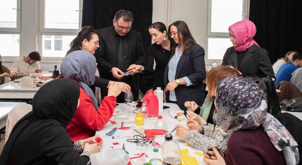 Selçuk Üniversitesinde Sıfır Atık sergisi açıldı