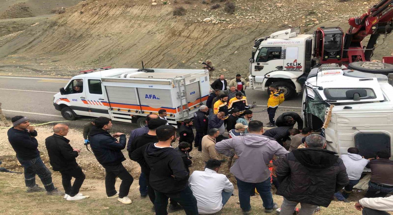 Siirtte beton mikseri devrildi: 1 ölü