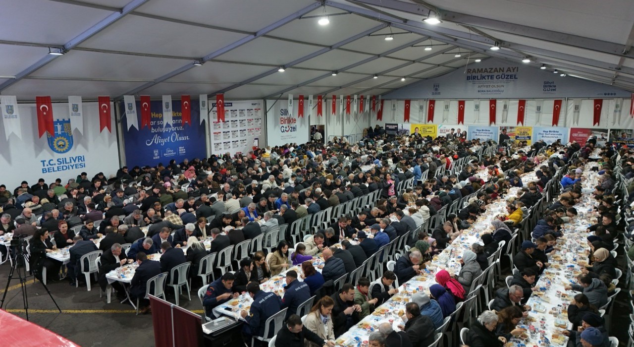 Silivri Belediyesinden sivil toplum kuruluşları ve yöre dernekleri başkanlarına iftar