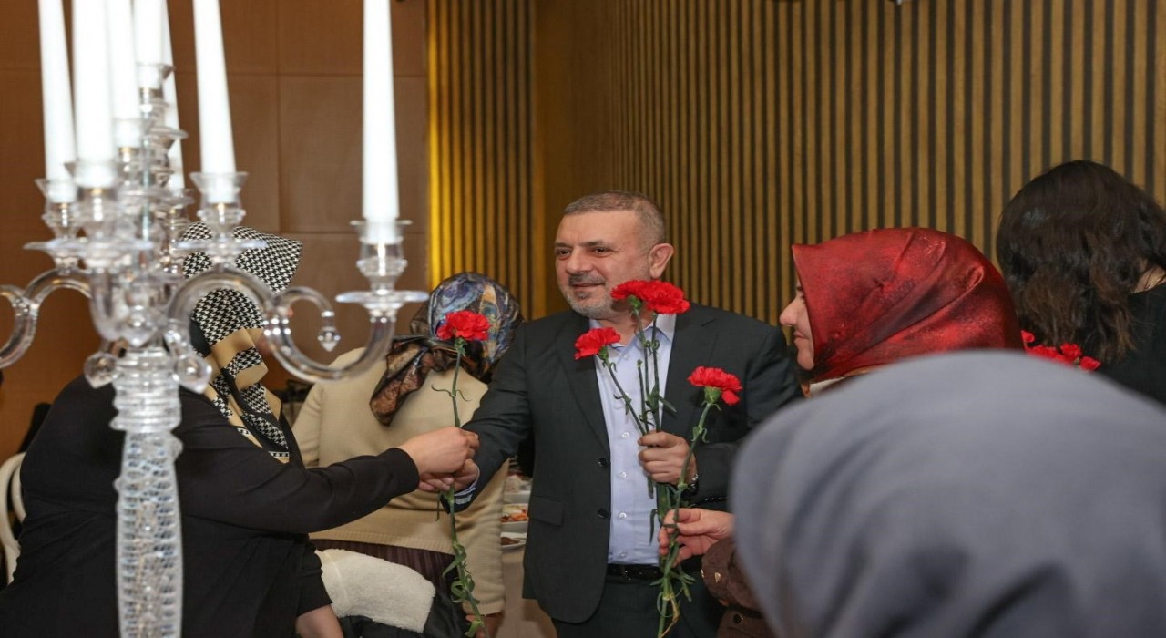 Sincan Belediyesinden 8 Mart Kadınlar Gününe özel iftar yemeği