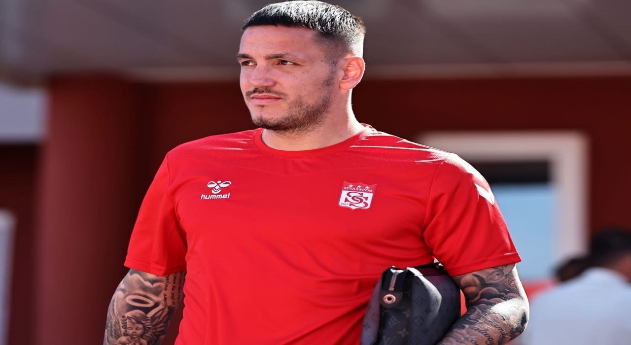 Sivasspor kafilesi Mersine gitti