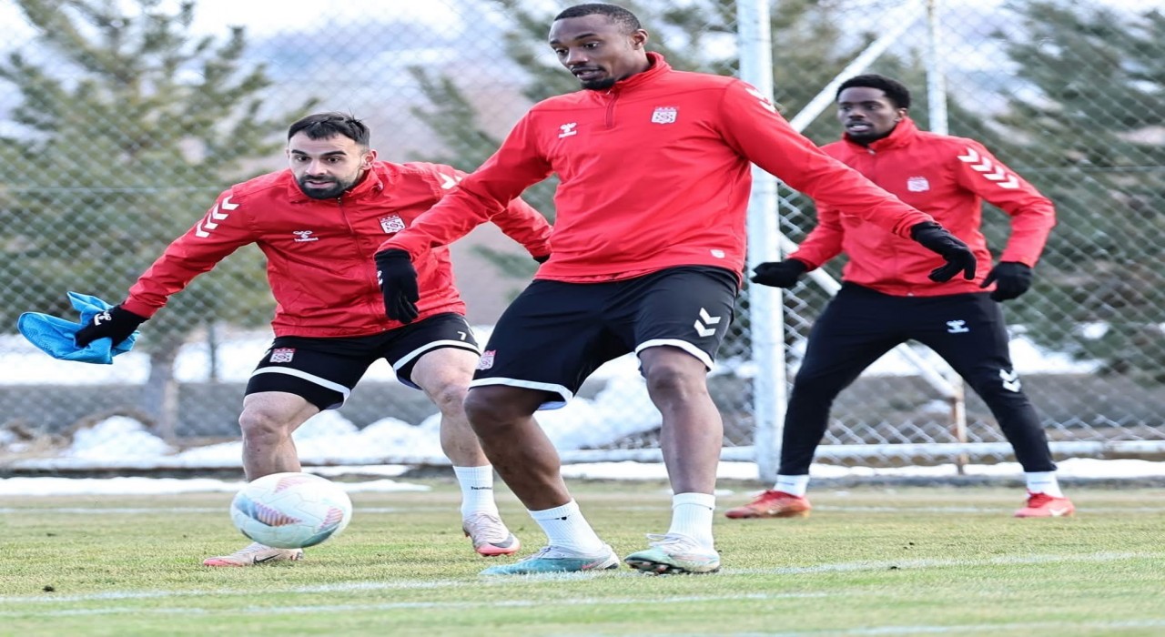 Sivassporda Başakşehir maçı hazırlıkları sürüyor