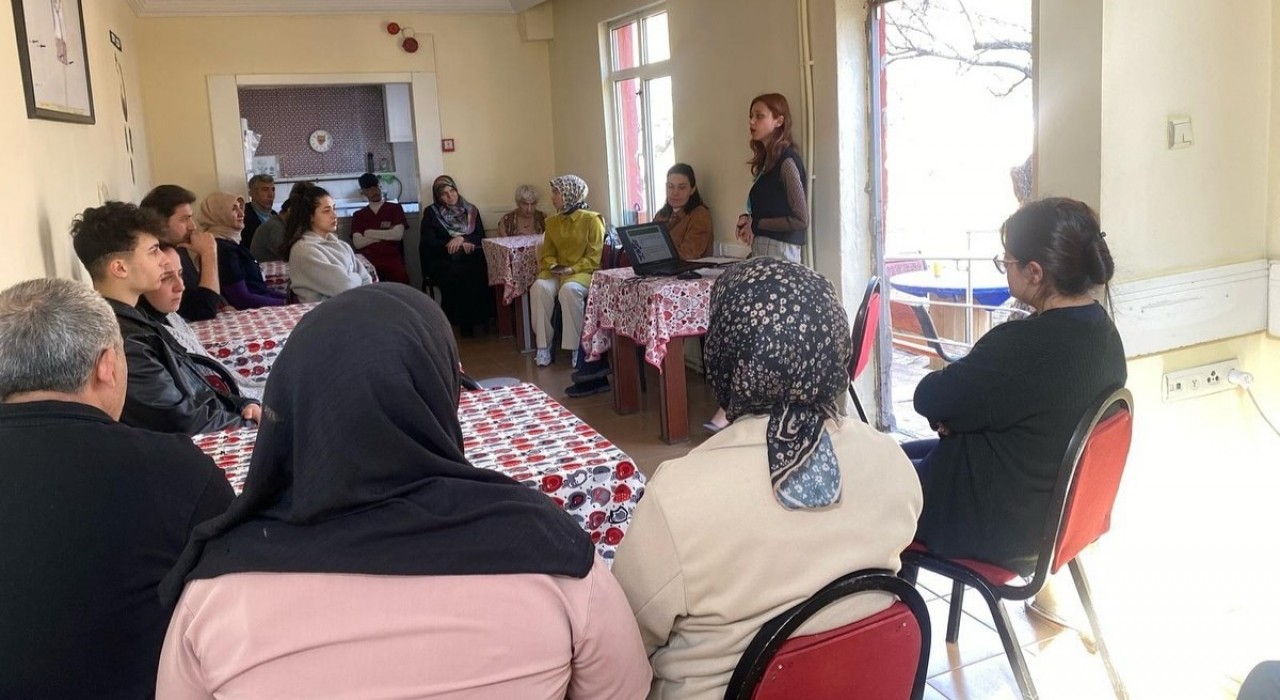 Stres yönetimi, öfke kontrolü ve etkili iletişim konularında eğitim verildi