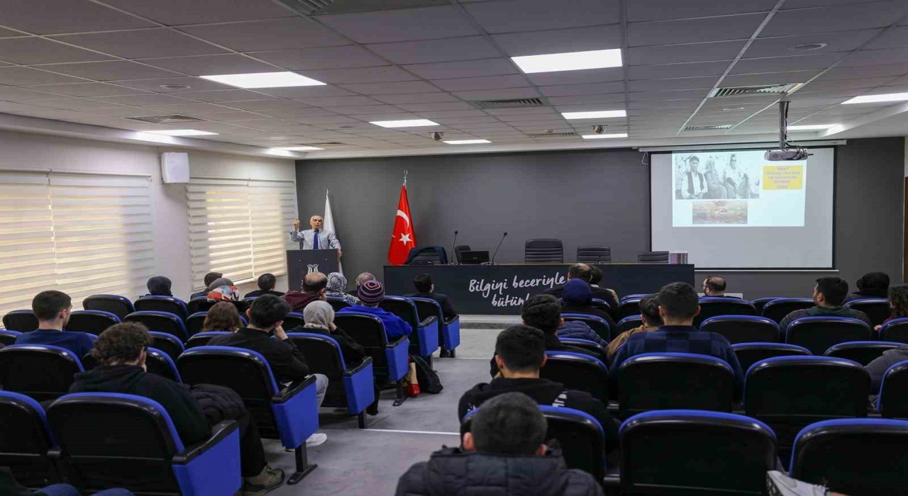 SUBÜde Çanakkale Ruhu ve Milli Bilinç konferansı