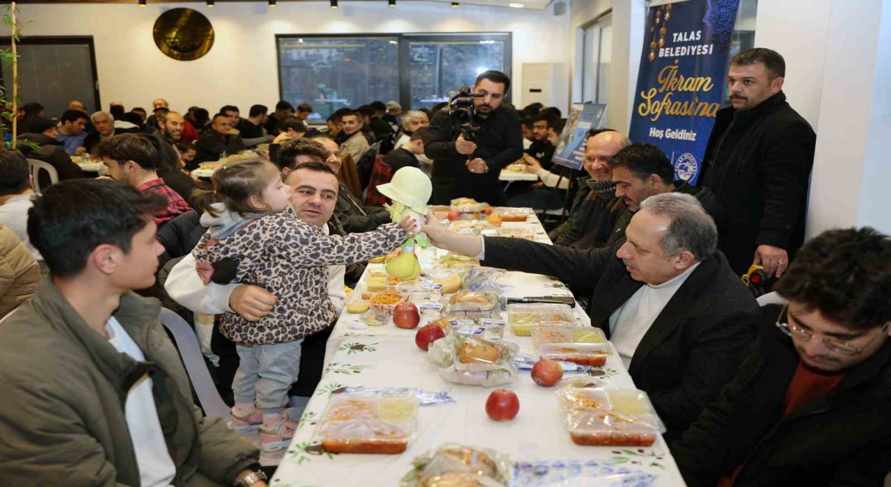 Talasta gönüller İkram Sofrasında buluşuyor