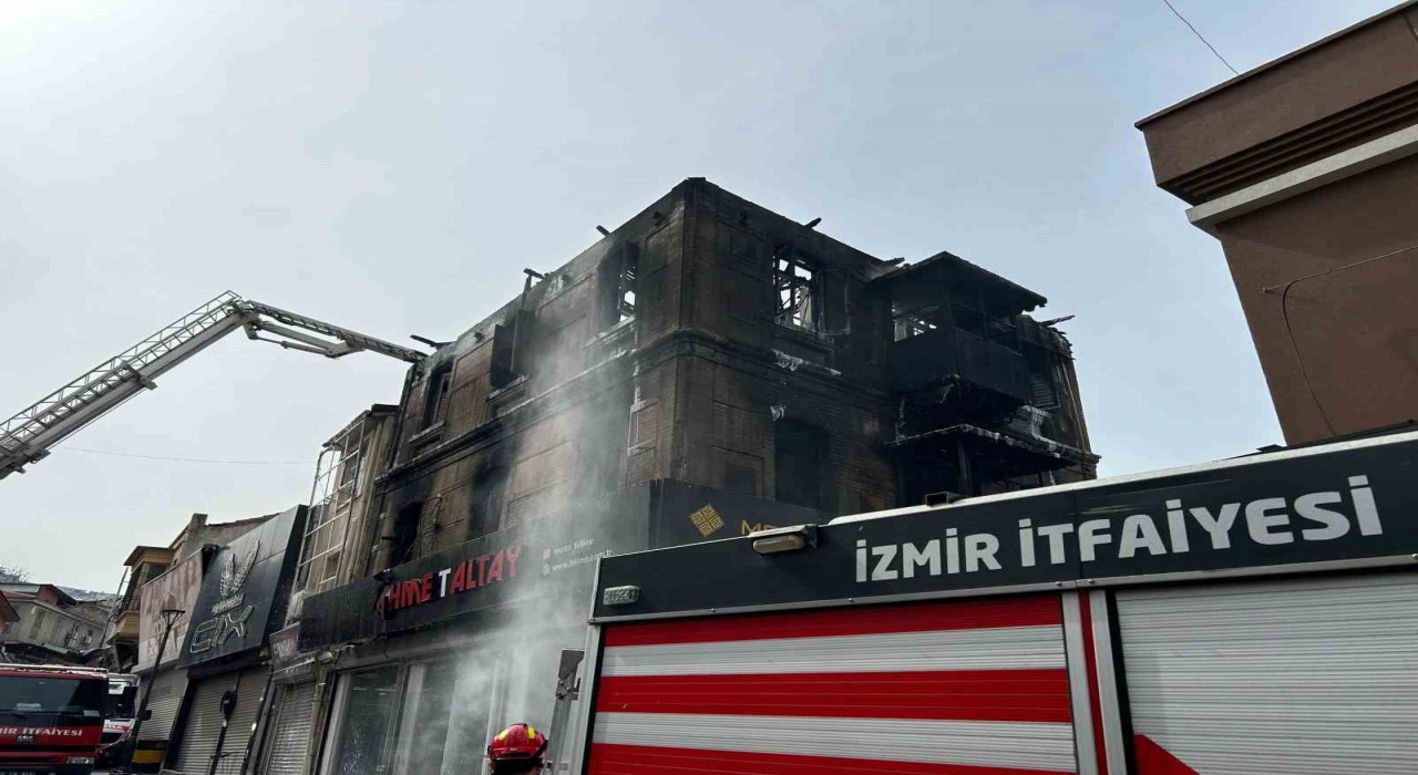 Tarihi çarşıda korkutan yangın