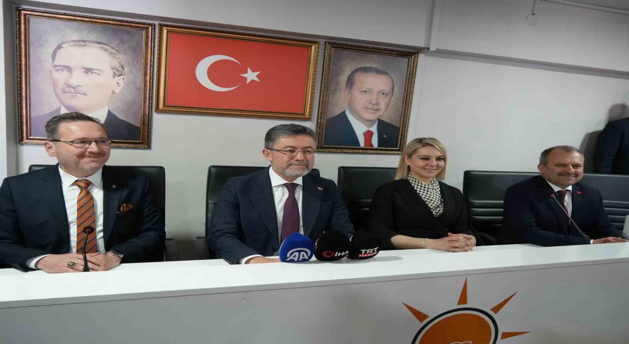 Tarım ve Orman Bakanı Yumaklı: İnsanların sokağa çağrılarak yolsuzlukların perdelenme amacı güttüğünü herkes biliyor