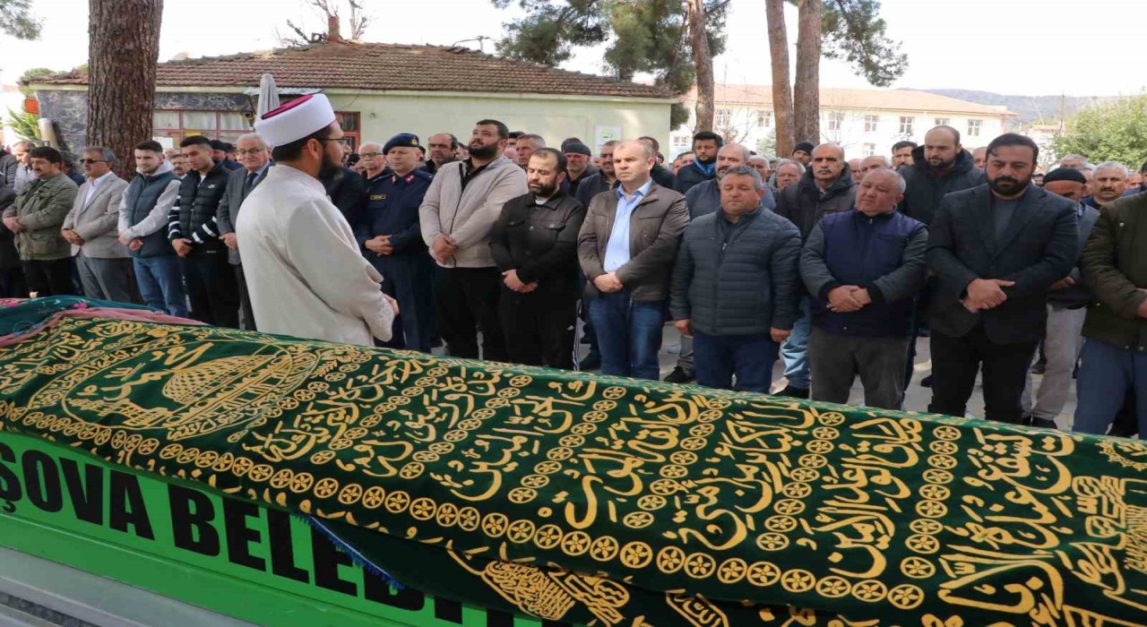 Taşovada 5 yıl önce evine doğalgaz isteyen yaşlı kadın, hayaline kavuşamadan hayatını kaybetti