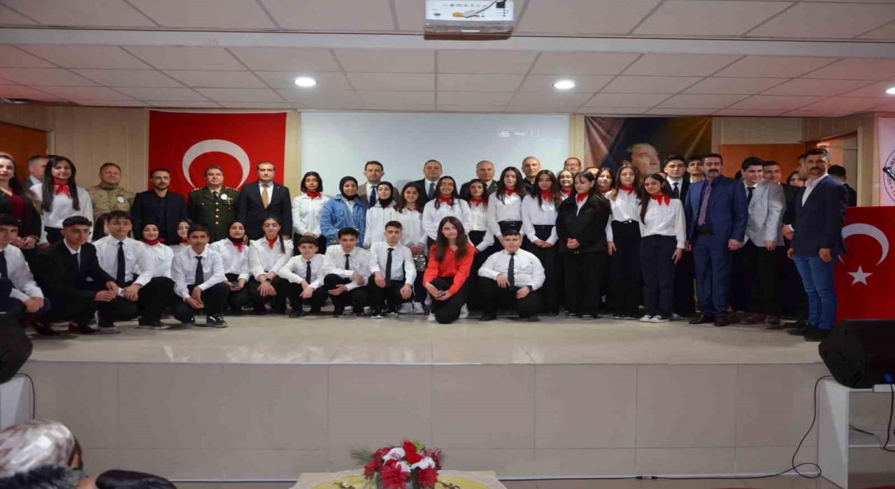Tatvanda İstiklal Marşının Kabulünün 104. yılı kutlandı
