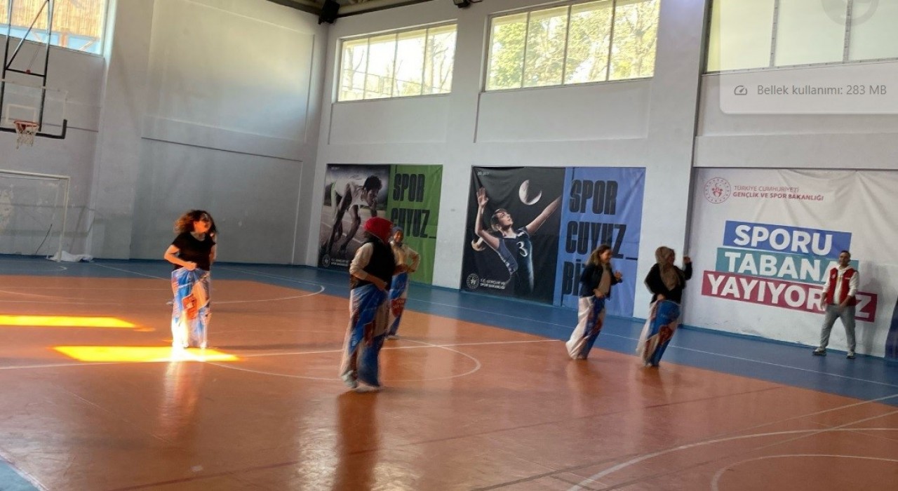Tavşanlı Çınar Spor Kulübünden kadınlar gününe özel etkinlik