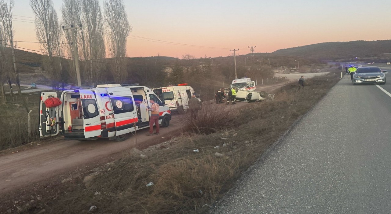 Tavşanlıda trafik kazası; 2 yaralı