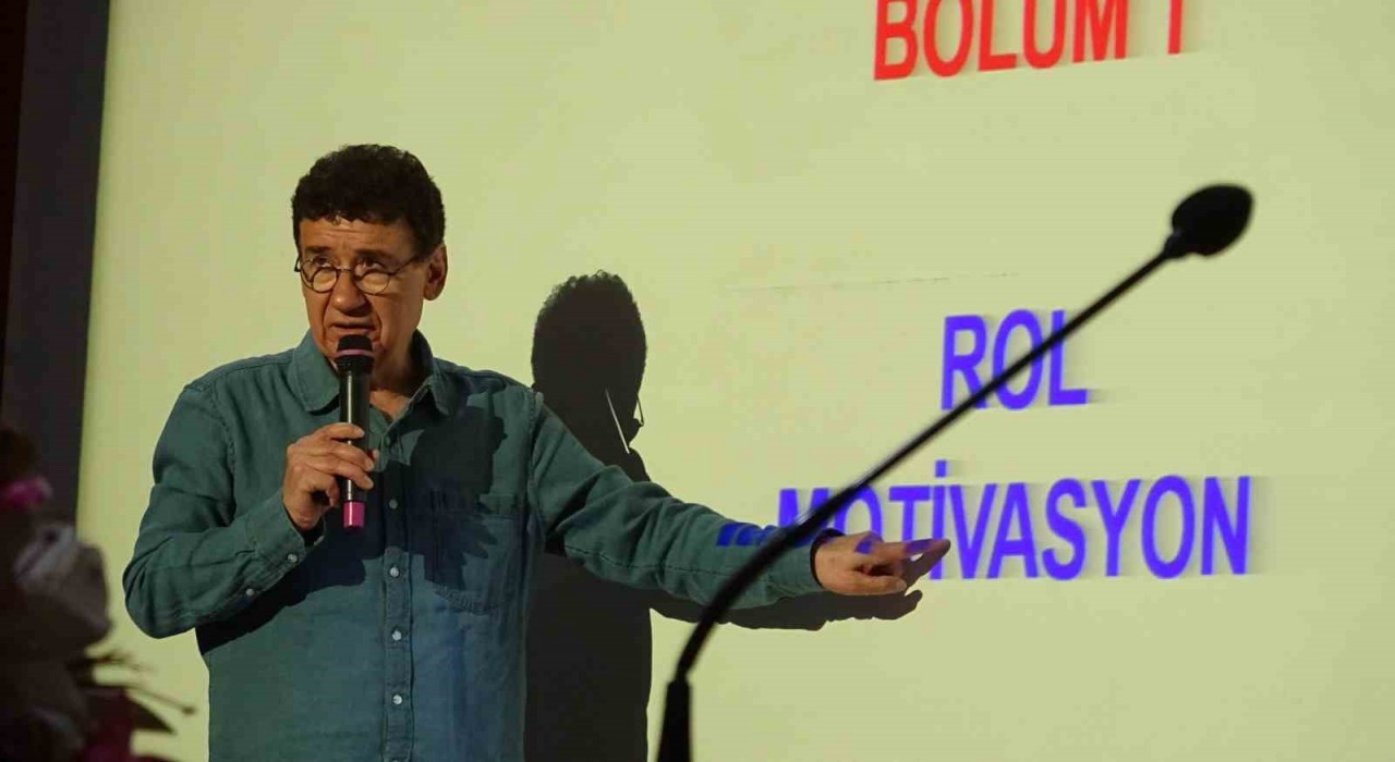 Tavşanlıda YKSye hazırlanan öğrencilere motivasyon semineri