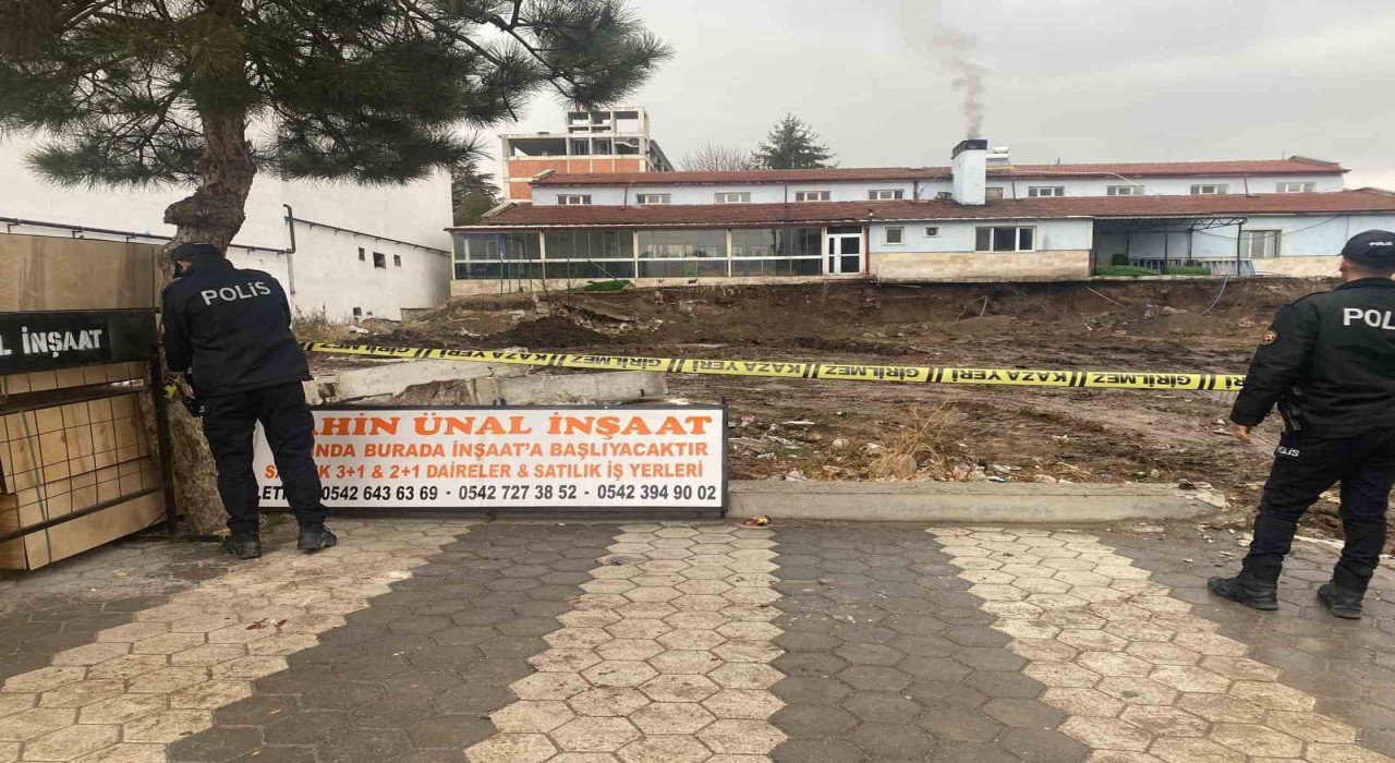 Tehlike oluşturan inşaatın çalışmaları durduruldu