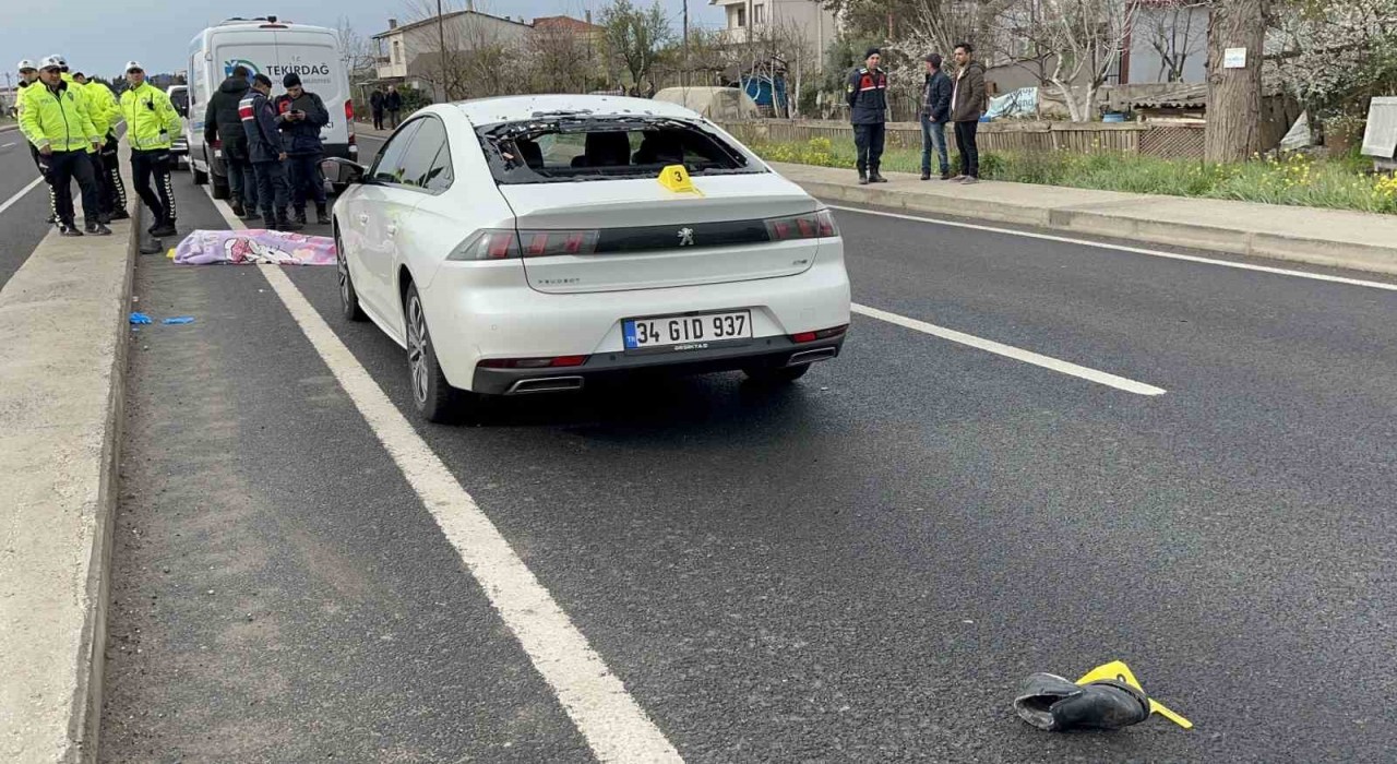 Tekirdağda feci kaza: Otomobilin çarptığı yaya hayatını kaybetti