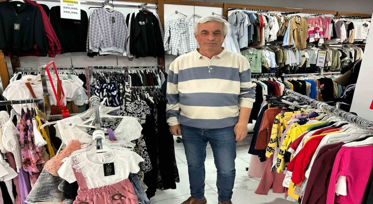 Tomarzalı hayırseverden bayram öncesinde ihtiyaç sahibi ailelere yardımı