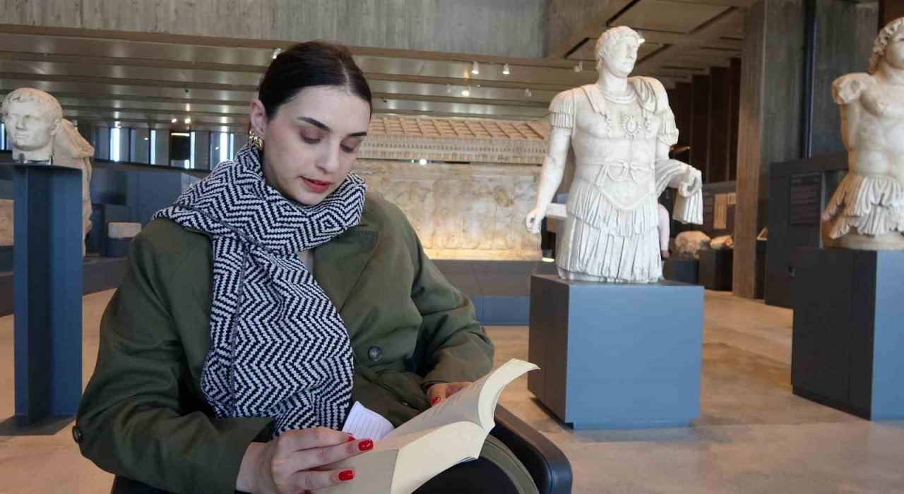 Troya Müzesinde Kesintisiz Destan Nöbeti başladı
