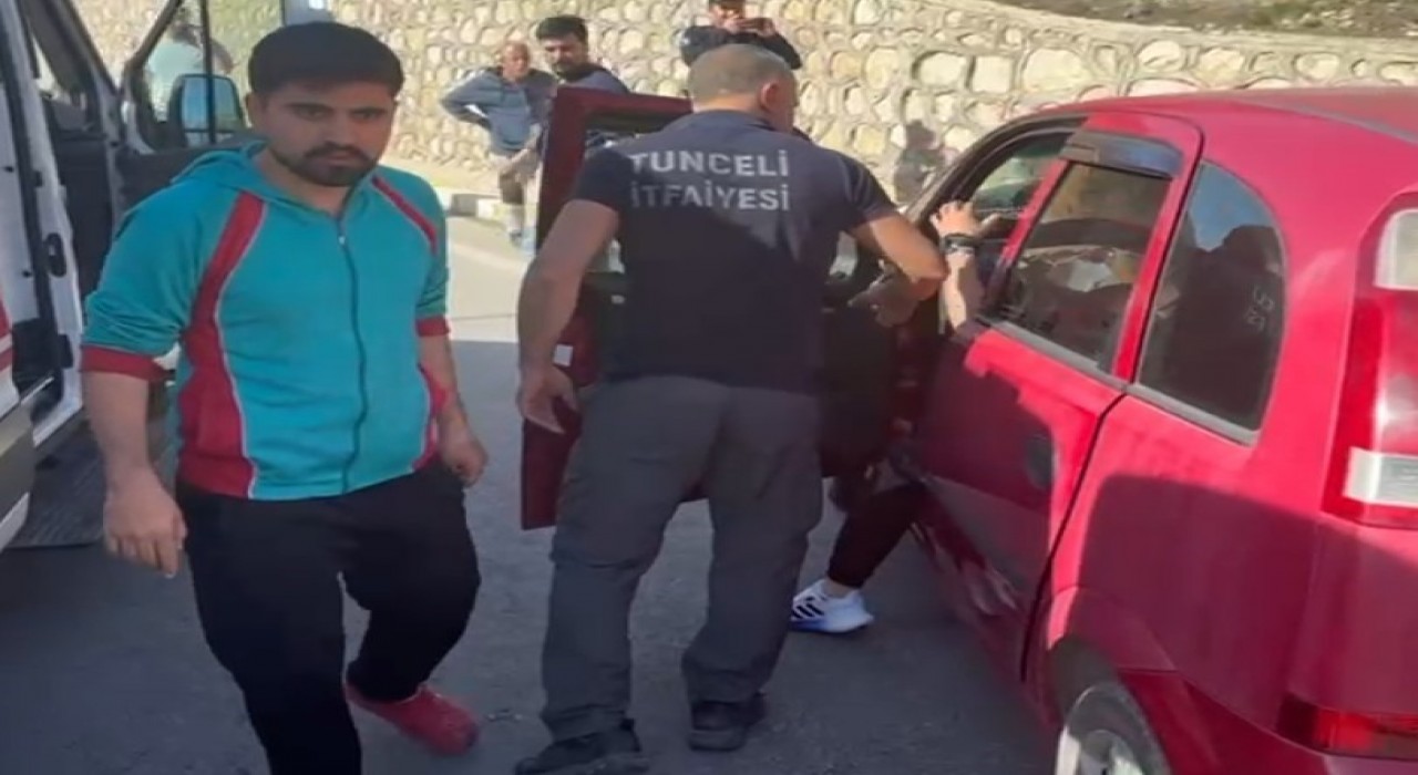 Tuncelide trafik kazası: 3 yaralı