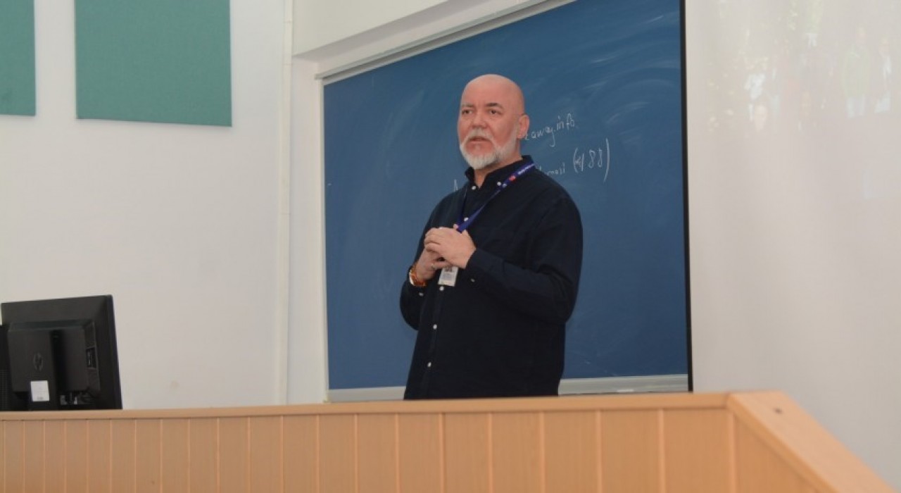 Turizm Fakültesinde Turist Rehberliği Nedir? Ne Değildir? semineri