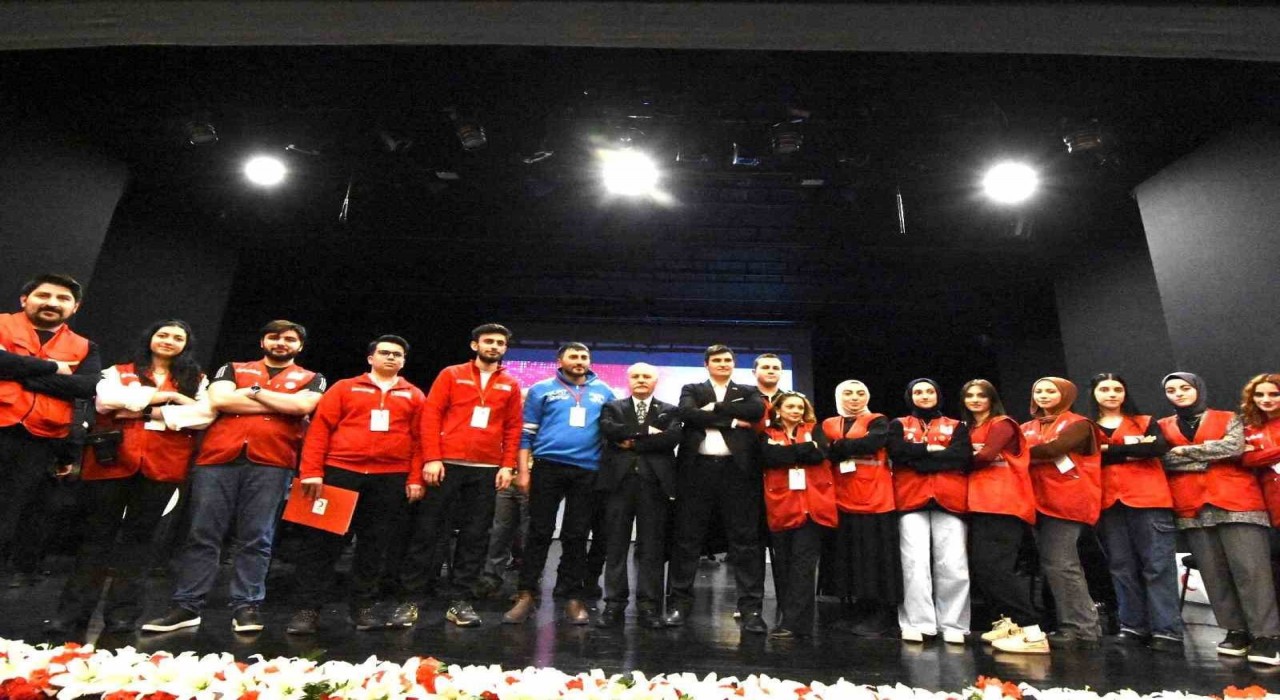 Türk Kızılay Erzurum Şubesinde Akgüloğlu dönemi