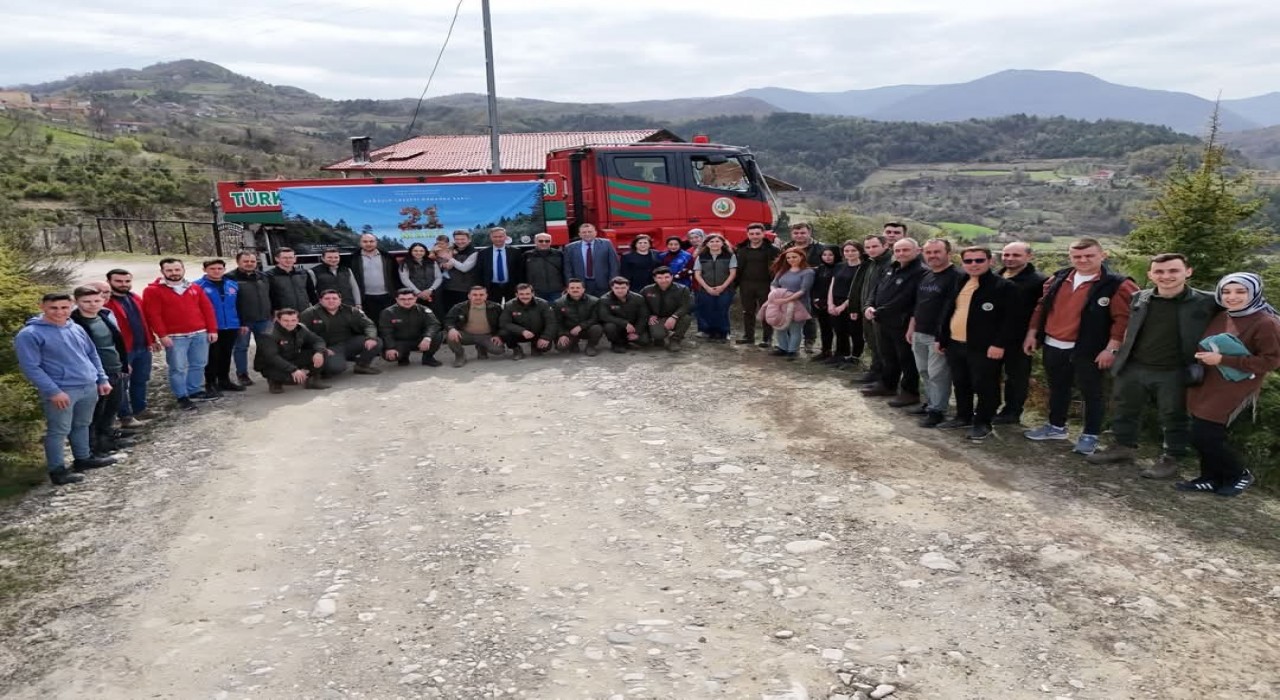 Türkelide fidanlar toprakla buluştu