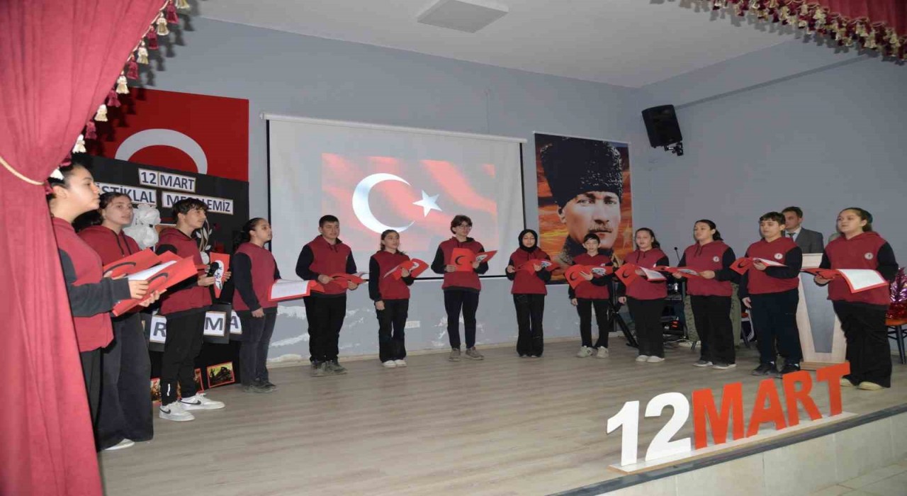 Türkelide İstiklal Marşı programı