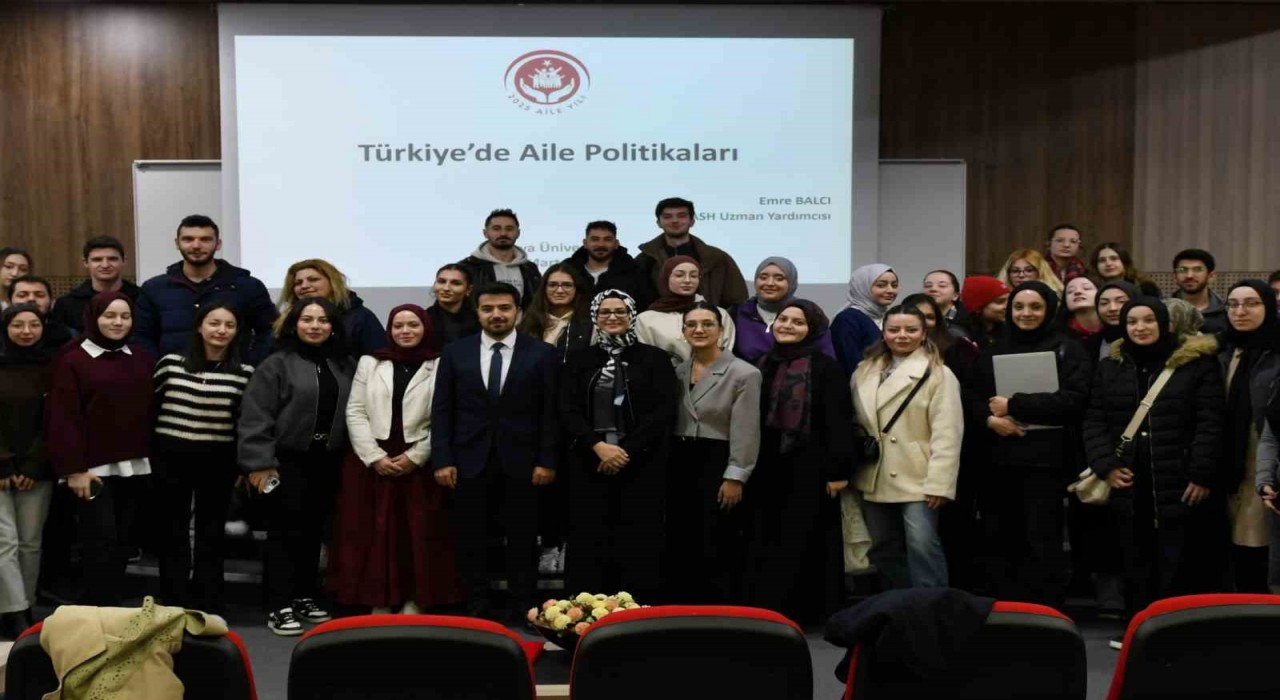 Türkiyenin aile politikaları SAÜde konuşuldu