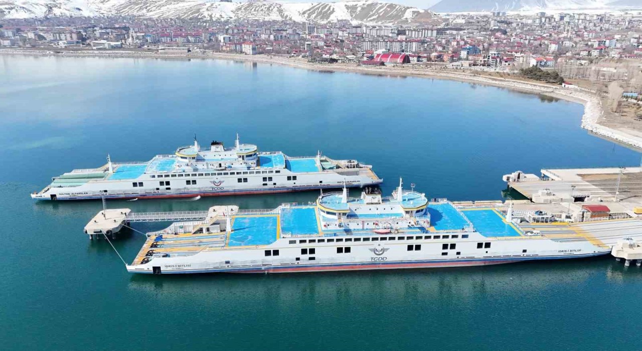 Türkiyenin en büyük ikiz feribotlarının taşımacılıktaki büyük rolü