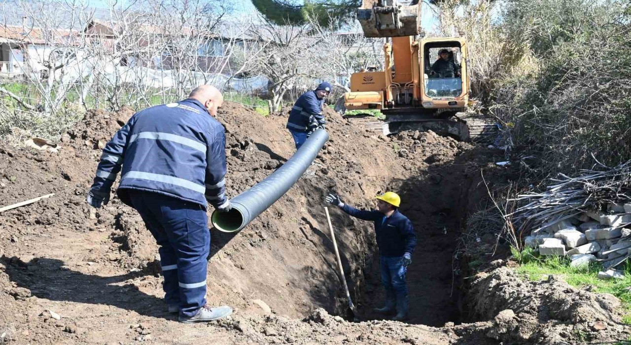 Üçpınarın kanalizasyon altyapı sorunu çözülüyor