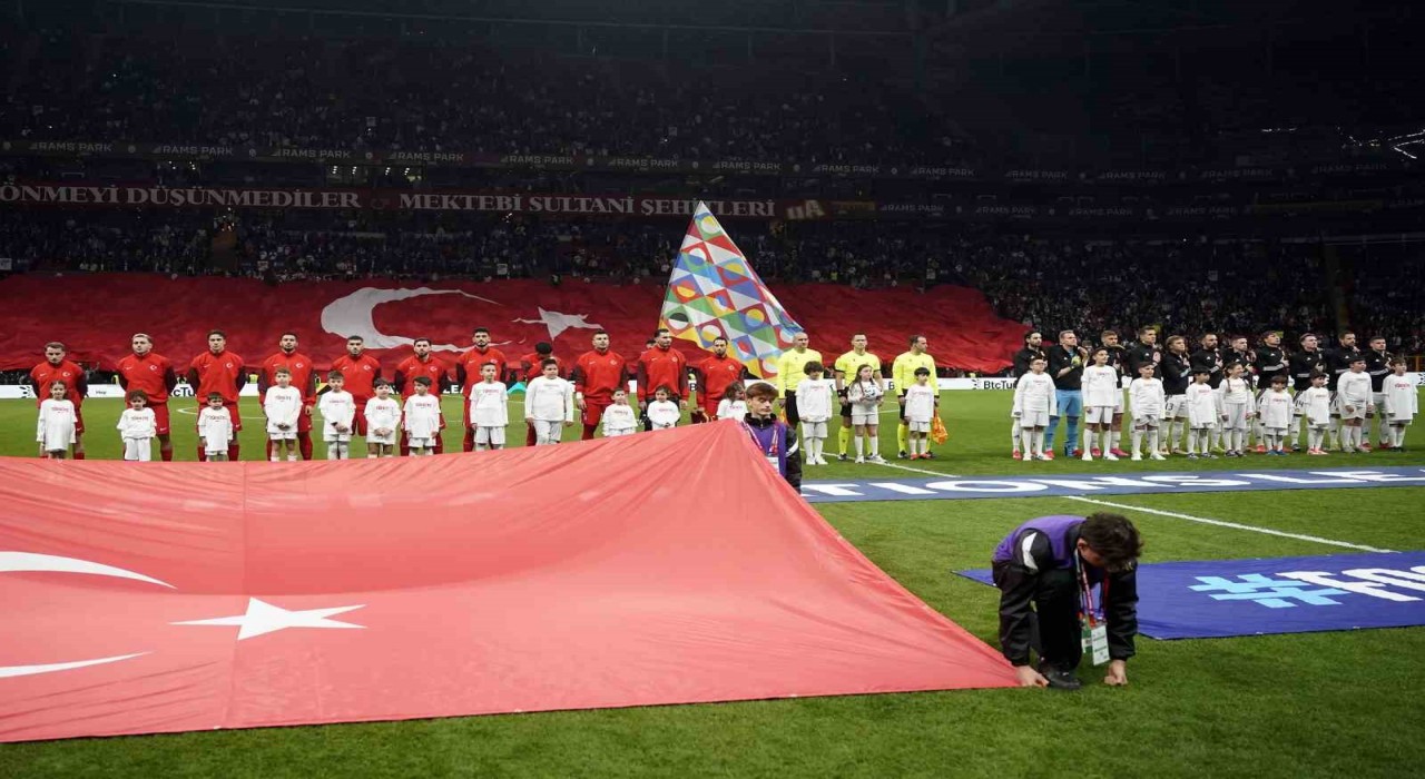 UEFA Uluslar Ligi: Türkiye: 1 - Macaristan: 0 (Maç devam ediyor)