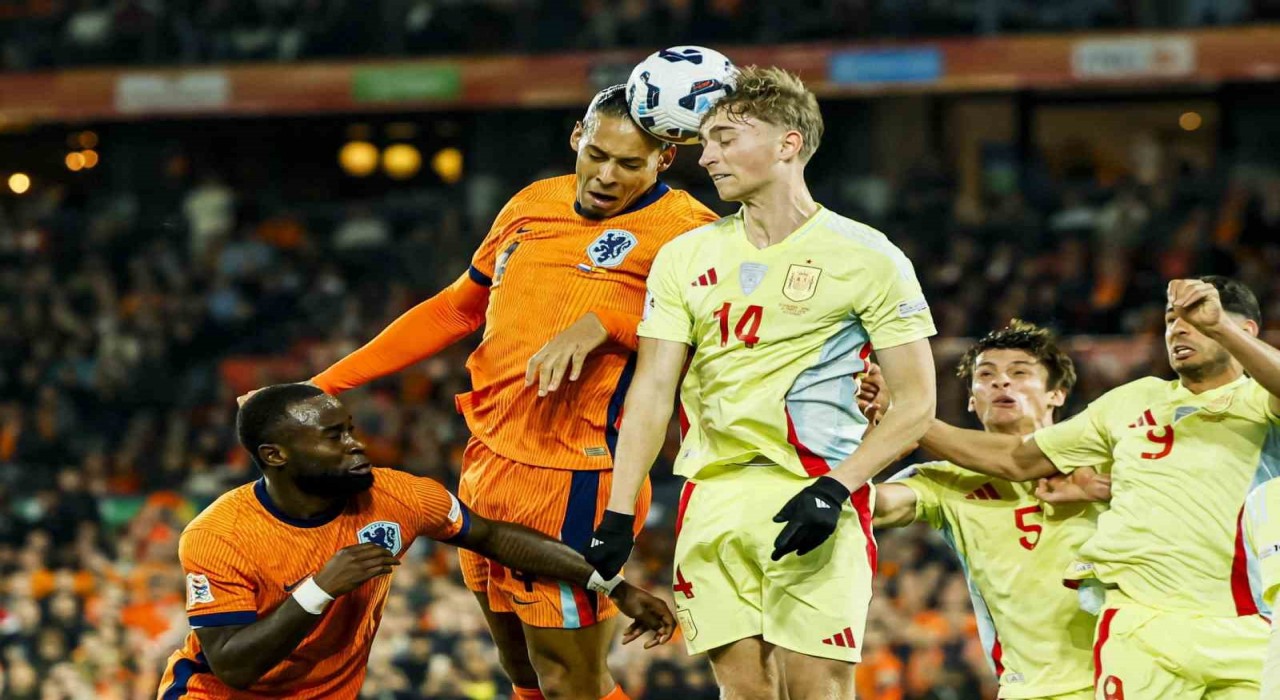 UEFA Uluslar Liginde yarı finalistler belli oluyor