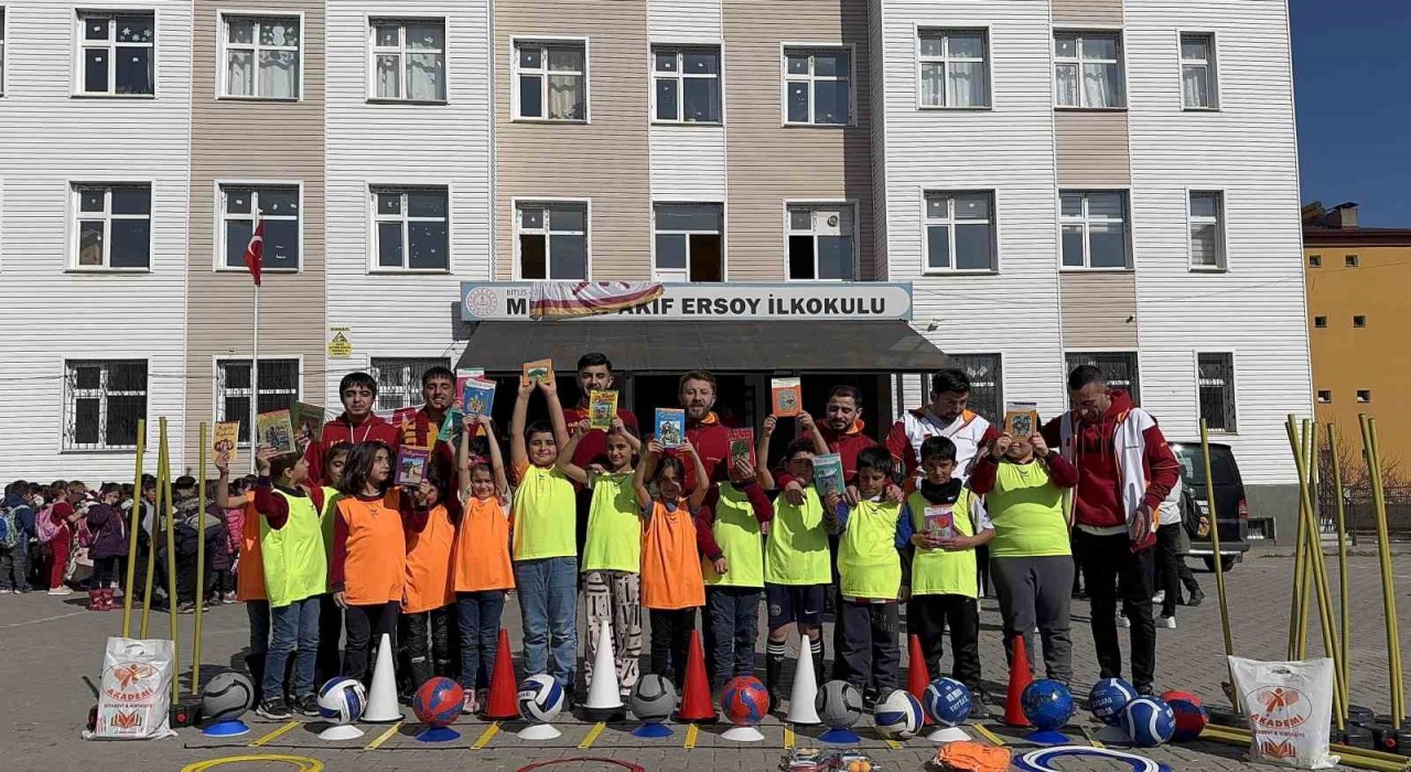 Ultra Aslan Tatvandan öğrencilere anlamlı destek
