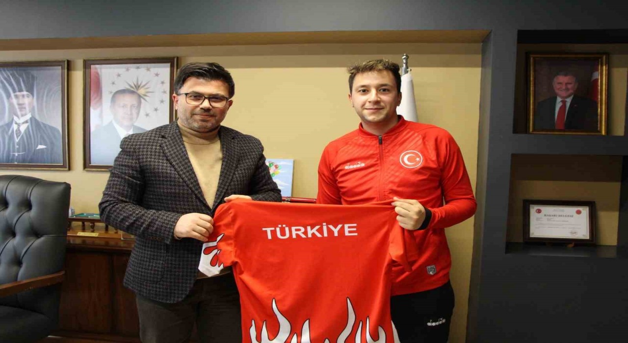 Uluslararası gençler şampiyonasında Türkiyeyi temsil edecek