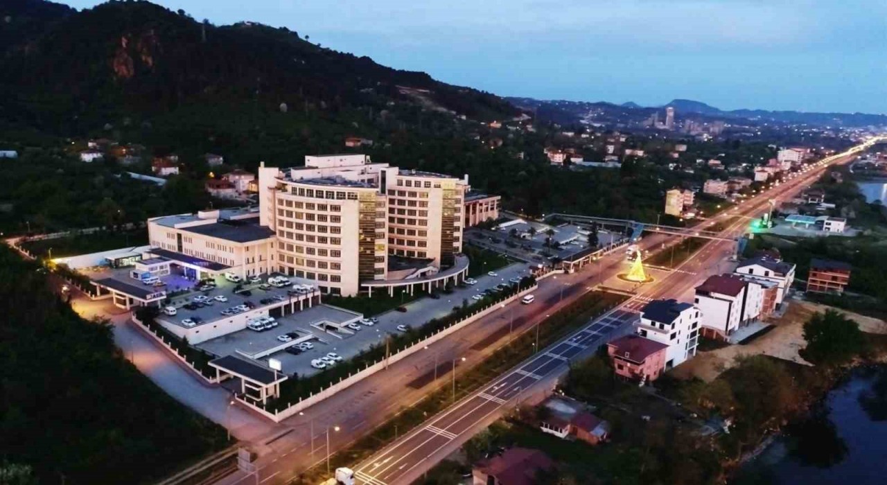 Ünye Devlet Hastanesine Hasta Dostu Hastane-2024 ödülü