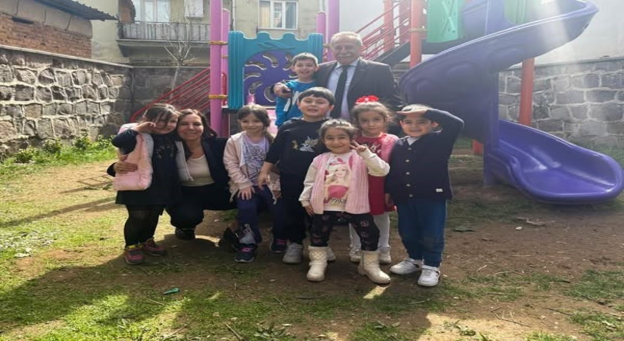 Uşak Belediyesinden miniklere anlamlı ziyaret