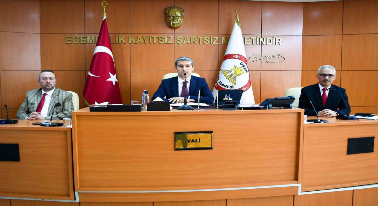 Uşakta İl Hayvanları Koruma Kurulu toplantısı yapıldı