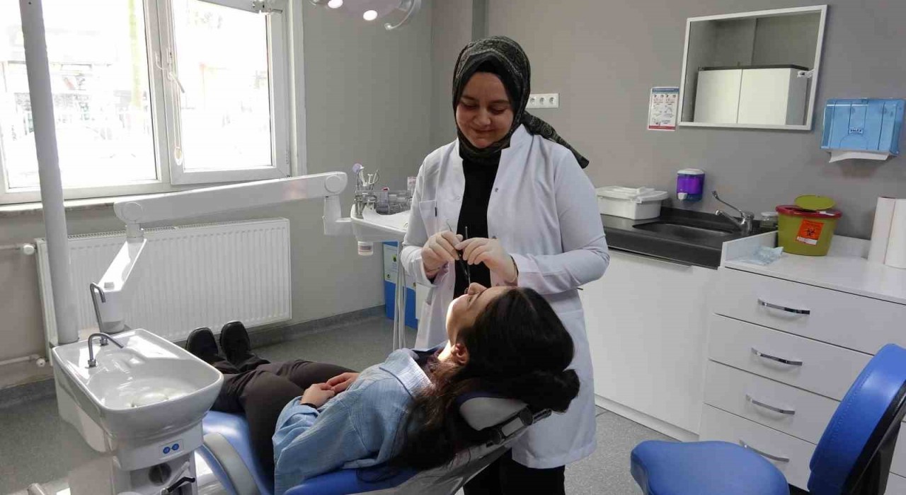 Uzmanından uyarı: ‘Ramazan ayında ağız ve diş sağlığına dikkat edilmeli