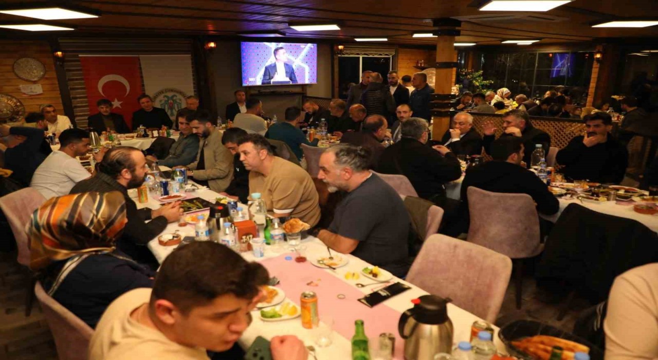 Vali Aydoğdu, Ramazanın son iftarında gazetecilerle bir araya geldi