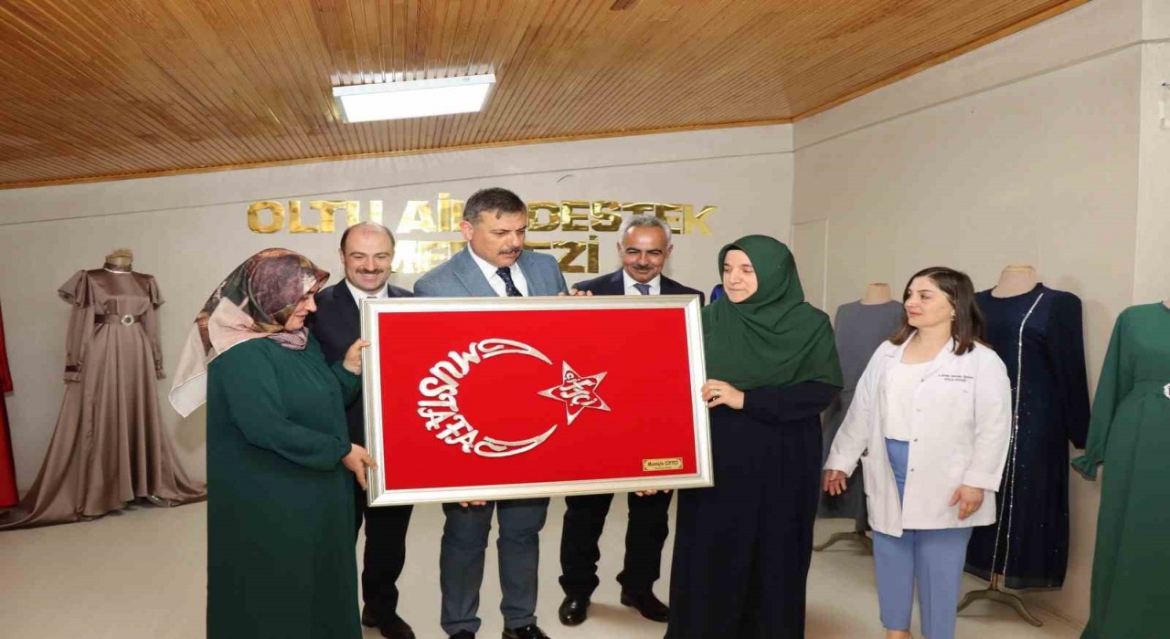 Vali Çiftçiden Oltu çıkarması