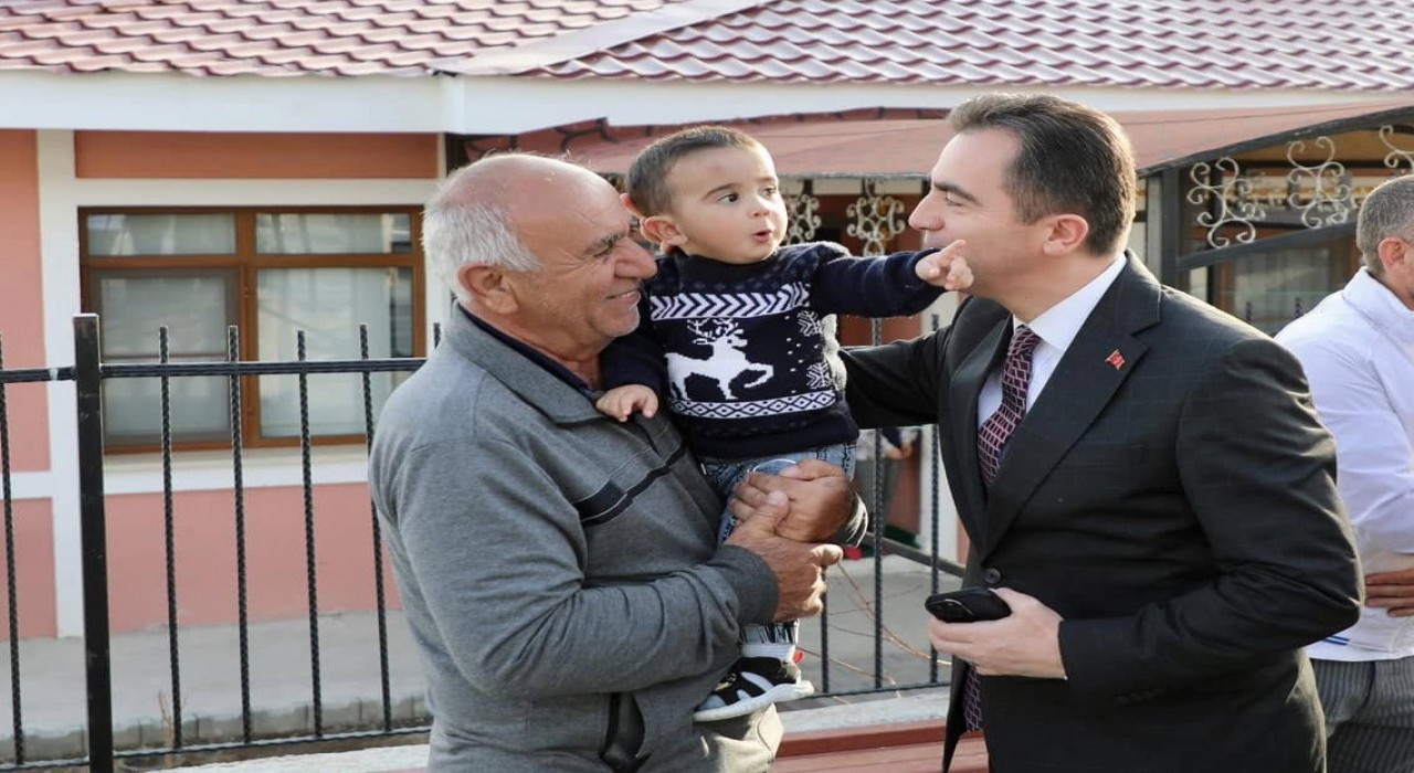 Vali Karakaya, Ahıska Türklerini ziyaret etti