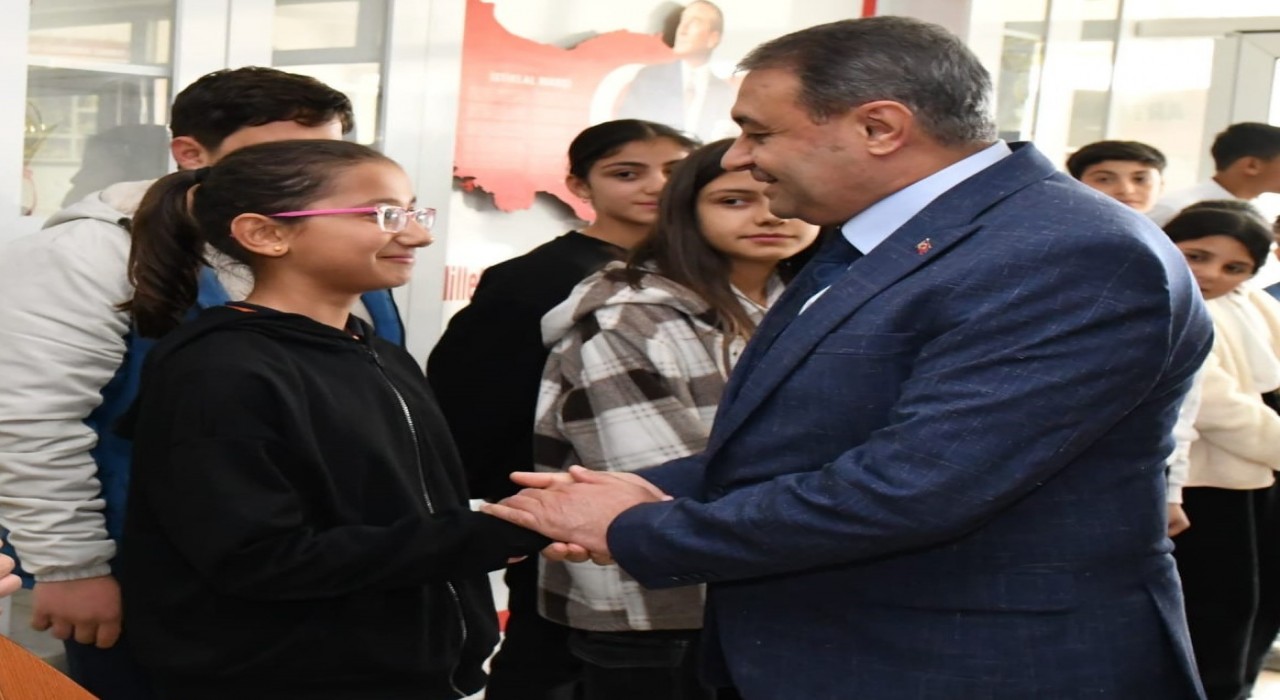 Vali Şıldaktan Şanlıurfada devamsızlığa para cezası ile ilgili açıklama