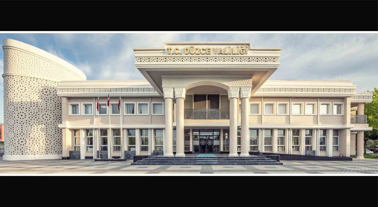 Valilikten bayramı silahsız kutlayalım uyarısı