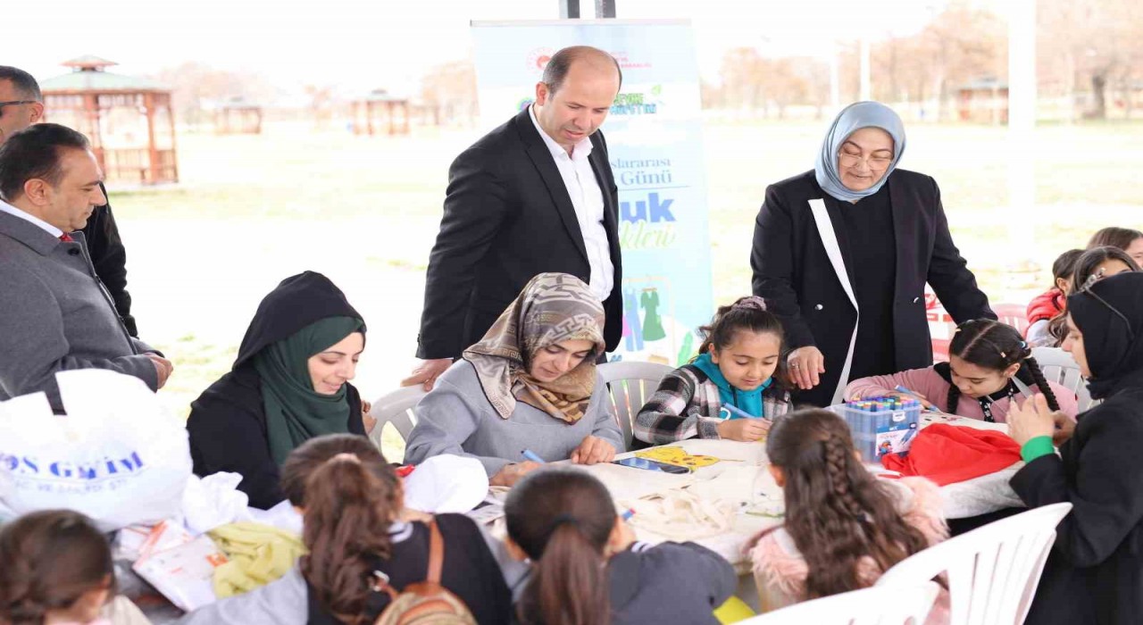 Van Büyükşehir Belediyesinden ‘Tekstil ve Modada Sıfır Atığa Doğru temalı etkinlik