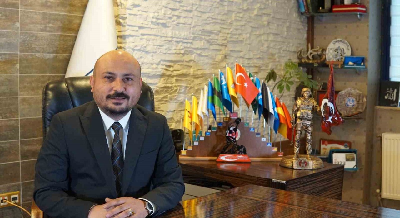 Varol: Kadir Gecesi, manevi huzurumuzun artması için eşsiz bir imkân ve fırsat sunmaktadır