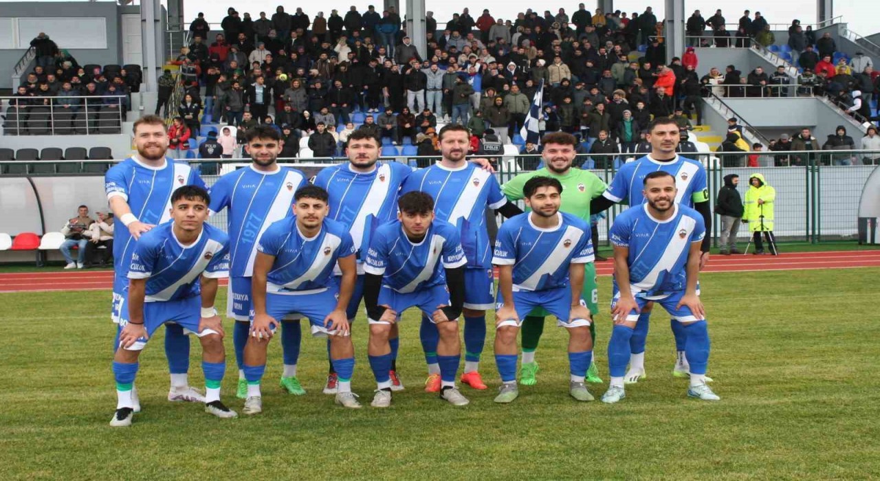 Vitraspor deplasmandan galip ayrıldı